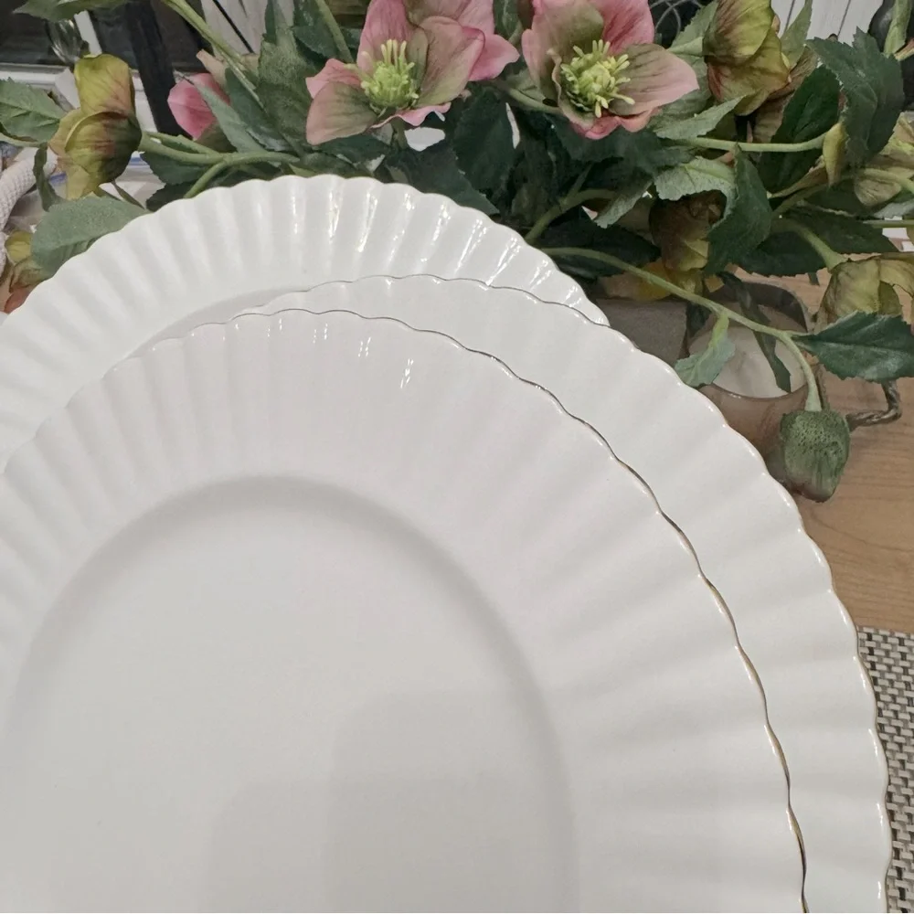 4/ Vtg ROYAL ALBERT BONE CHINA 